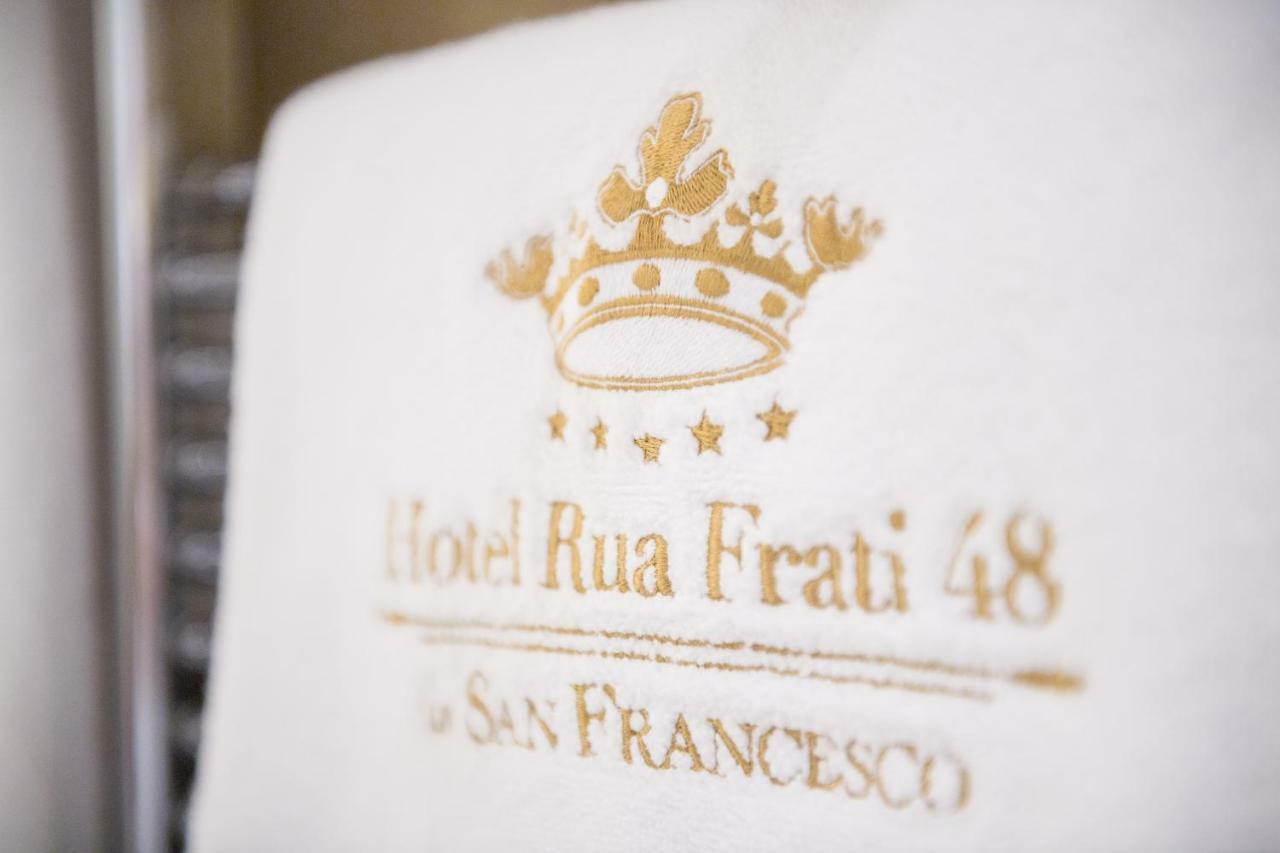 Hotel Rua Frati 48 In San Francesco Módena Habitación foto